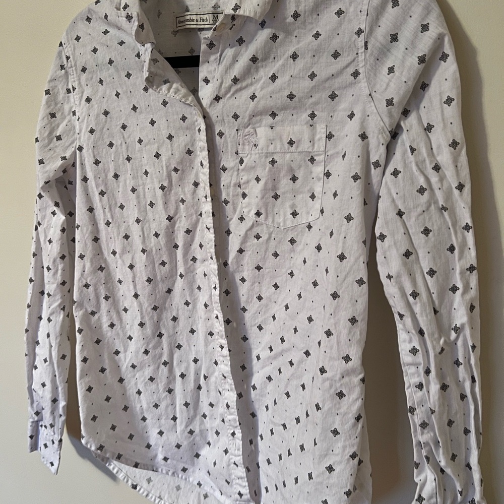 Abercrombie & Fitch White and Black Patterned Men's Shirt
